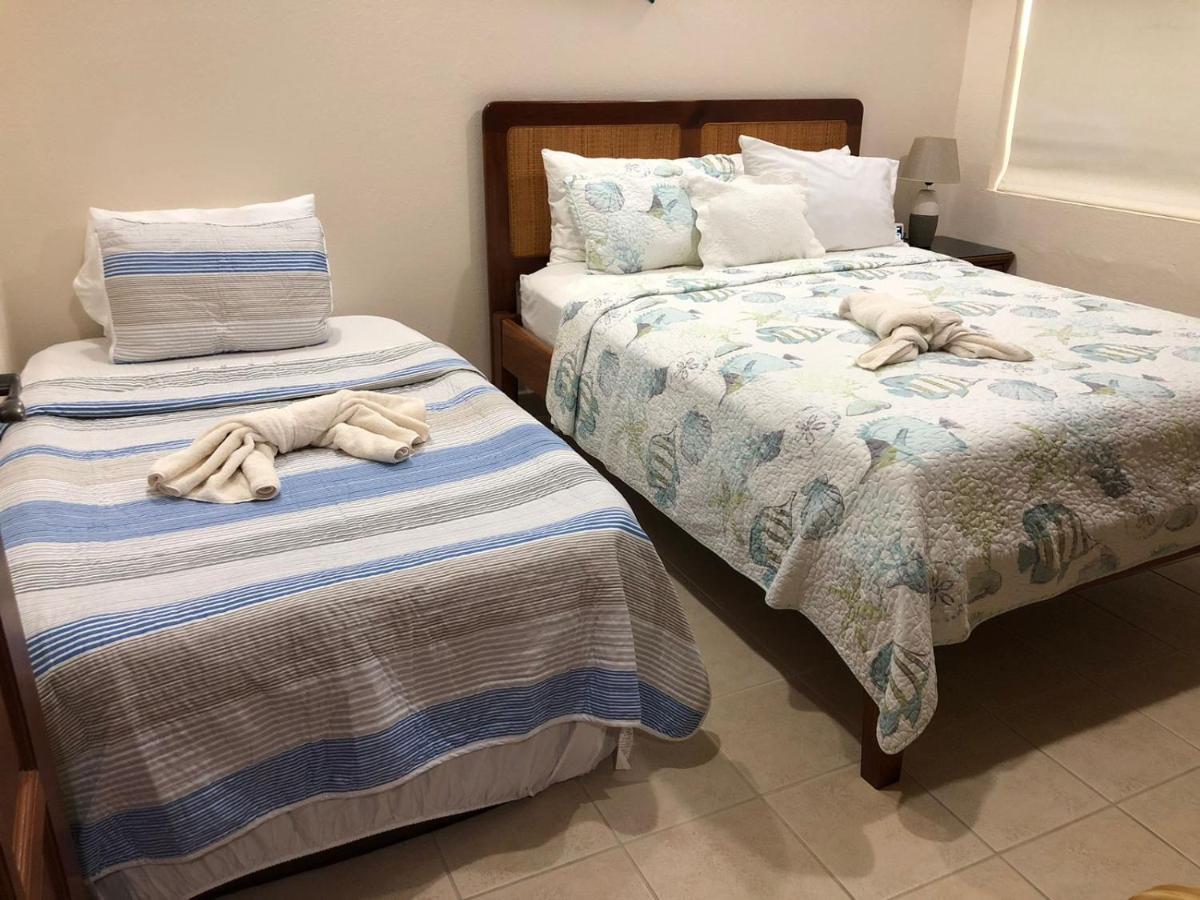 Miramar Villas Resort San Pedro  Esterno foto